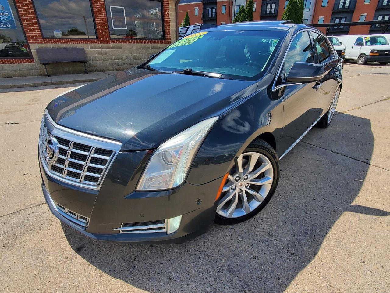 Used 2015 Cadillac XTS Luxury w/ Driver Awareness Package image 3
