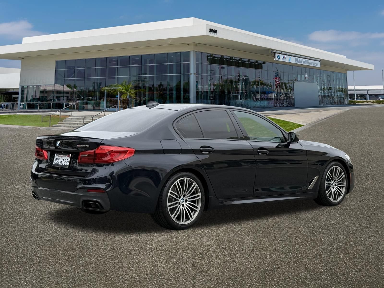 Used 2019 BMW M550i xDrive w/ Premium Package AWD/4WD image 10