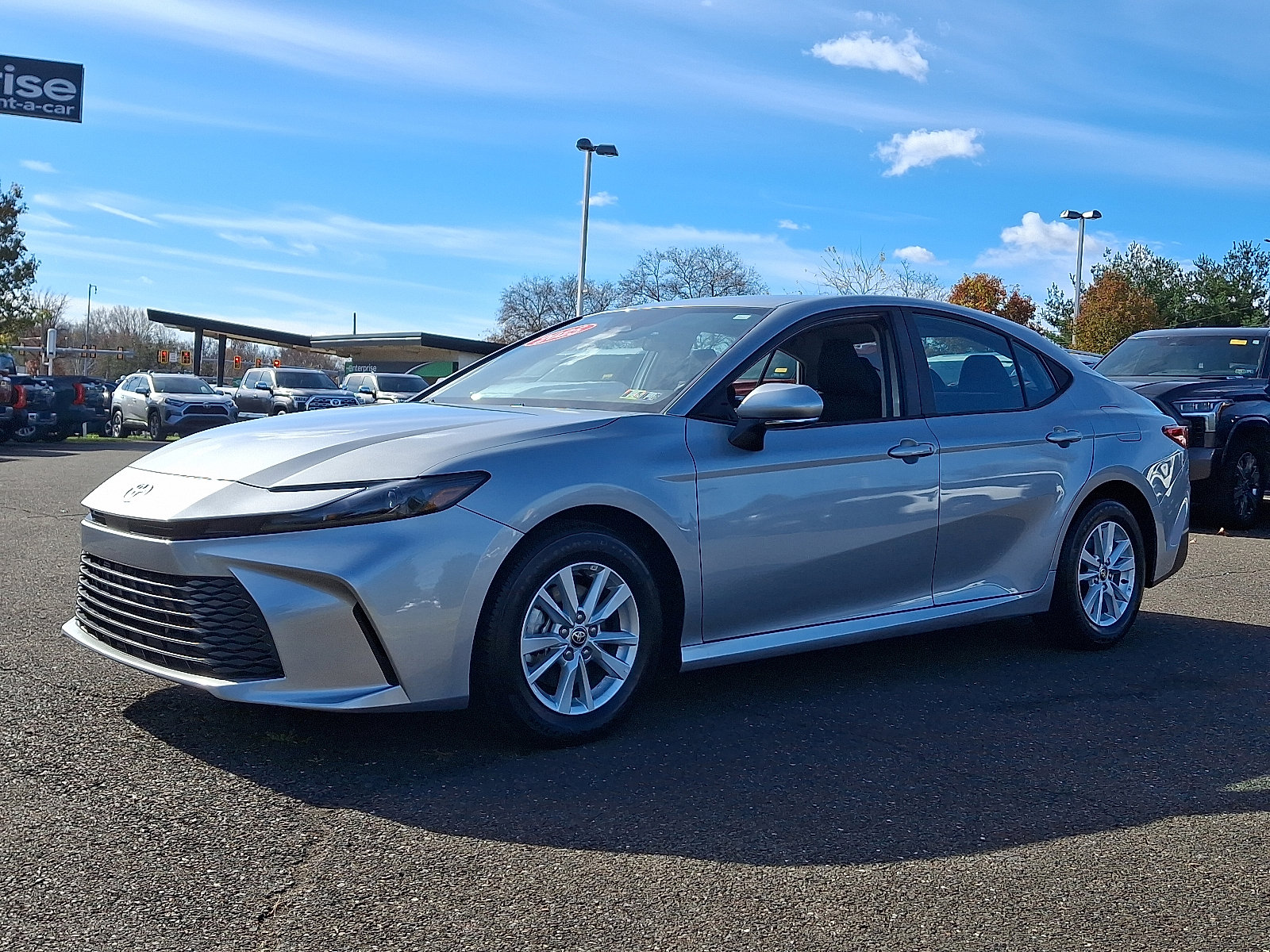 Certified 2025 Toyota Camry LE image 3