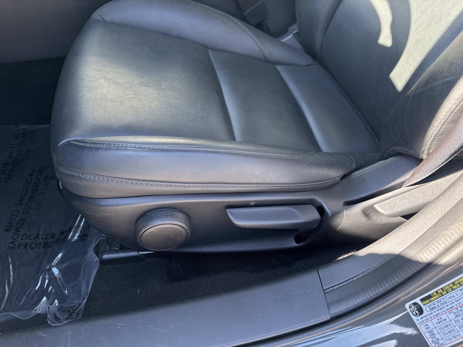 Used 2023 MAZDA MAZDA3 s image 16