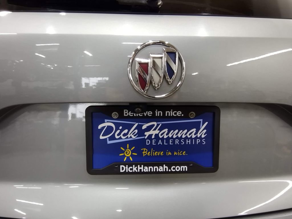 Used 2023 Buick Envision Essence image 16