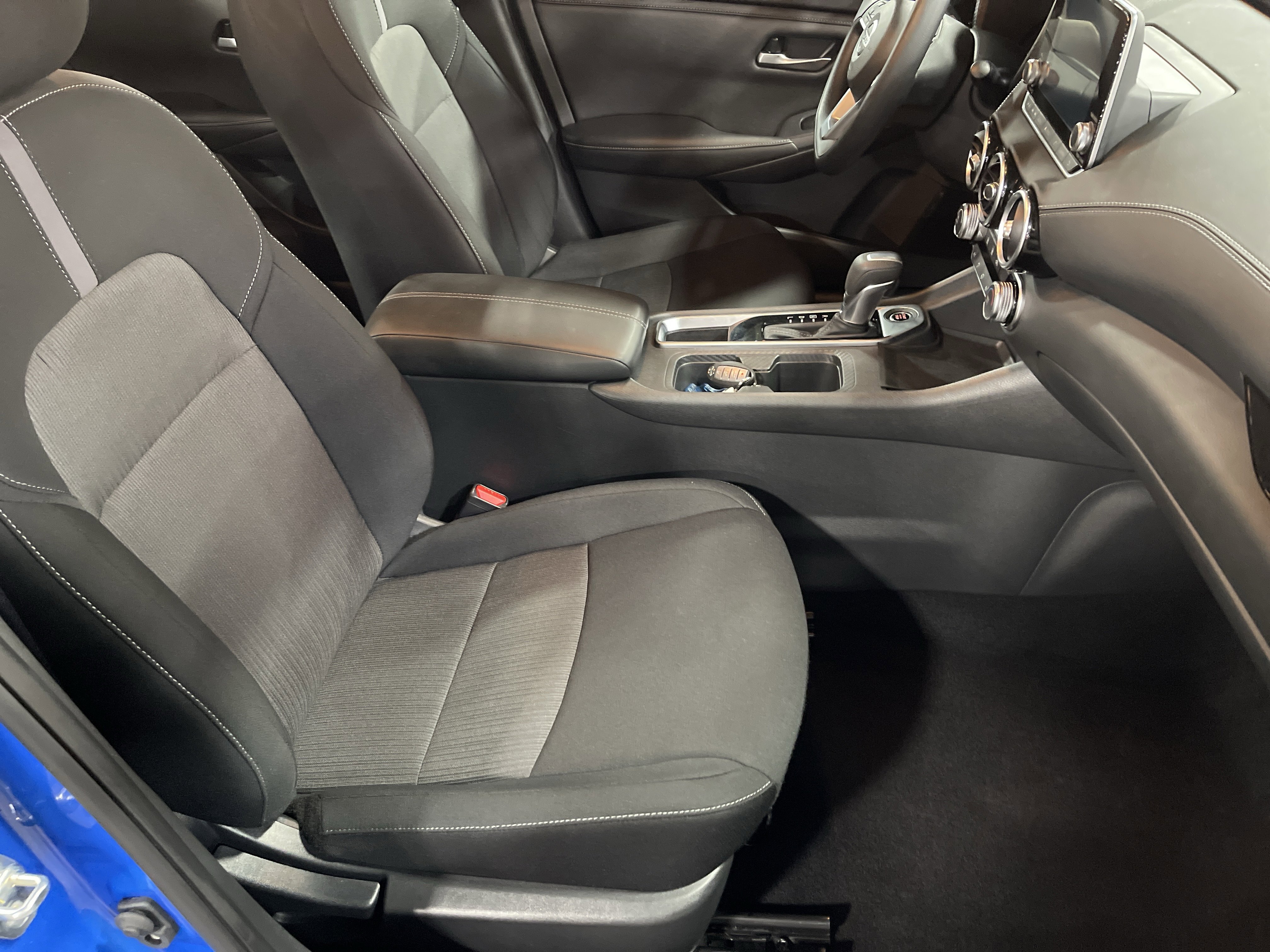 Used 2023 Nissan Sentra SV image 13