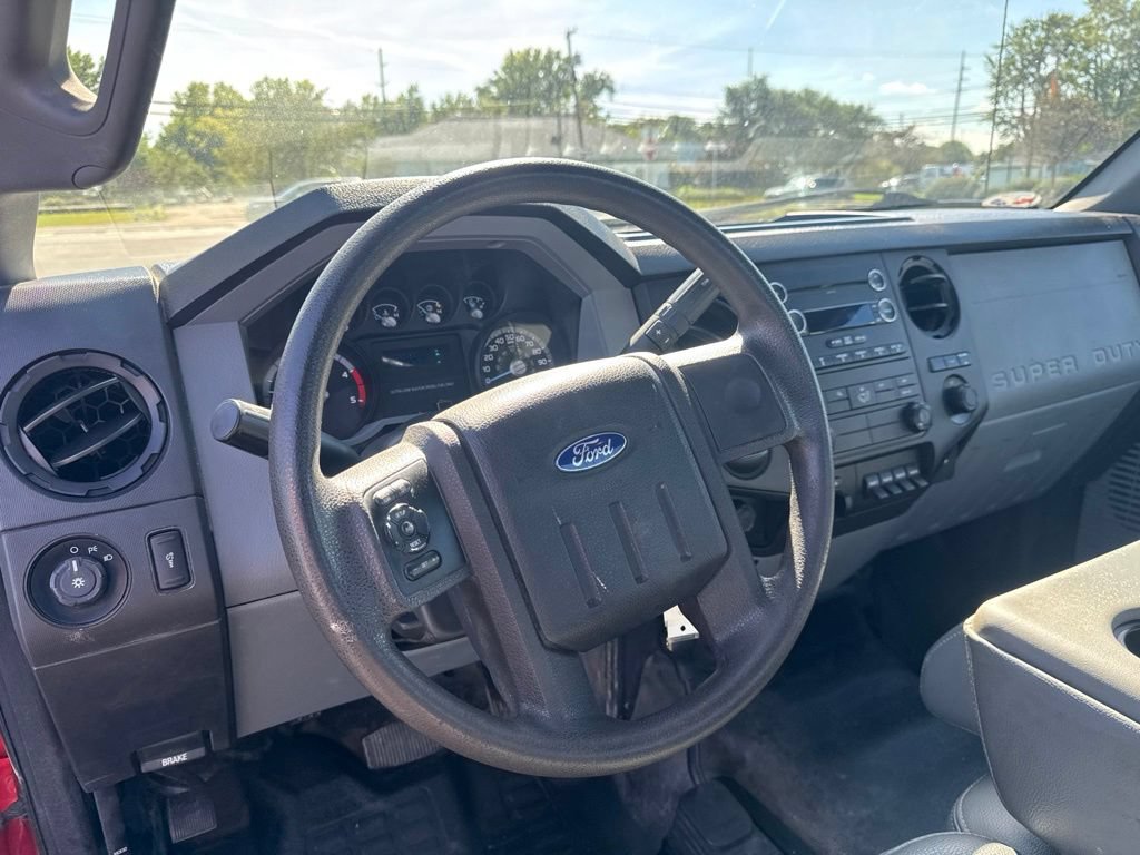 Used 2016 Ford F550 4x4 Regular Cab Super Duty image 21