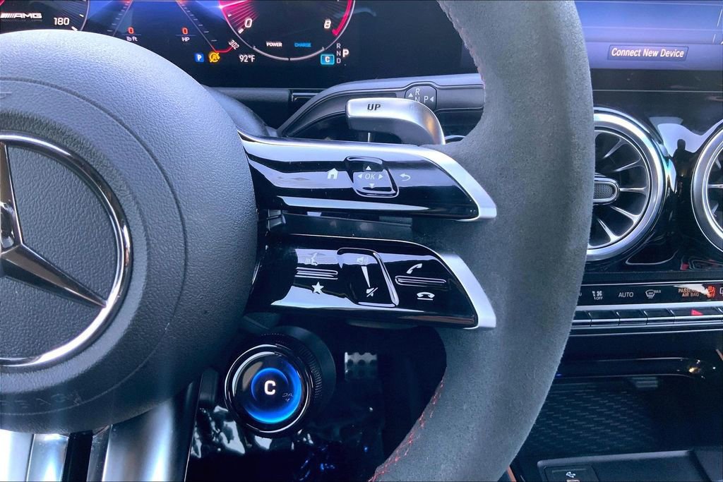 Used 2024 Mercedes-Benz GLA 35 AMG 4MATIC image 24