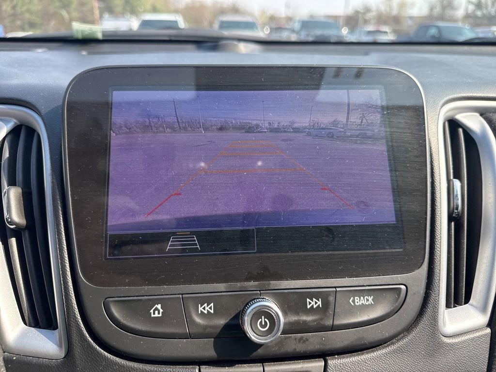 Used 2023 Chevrolet Malibu LT image 18