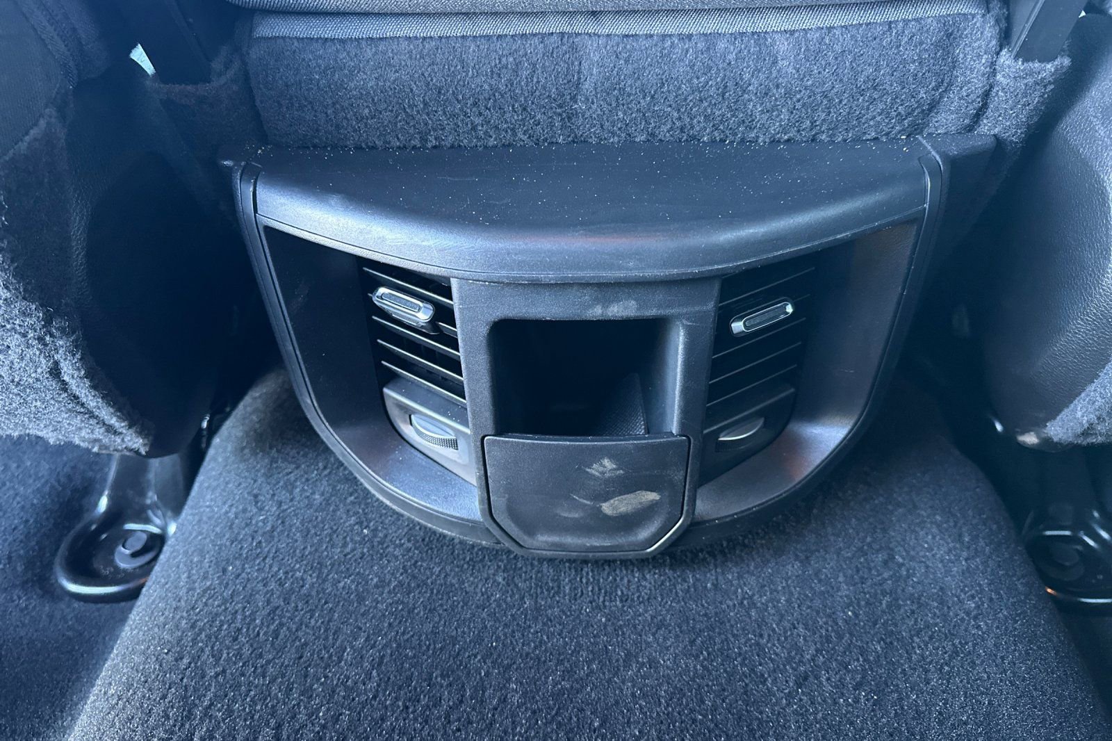 Used 2024 RAM 2500 Big Horn w/ Bed Utility Group image 15