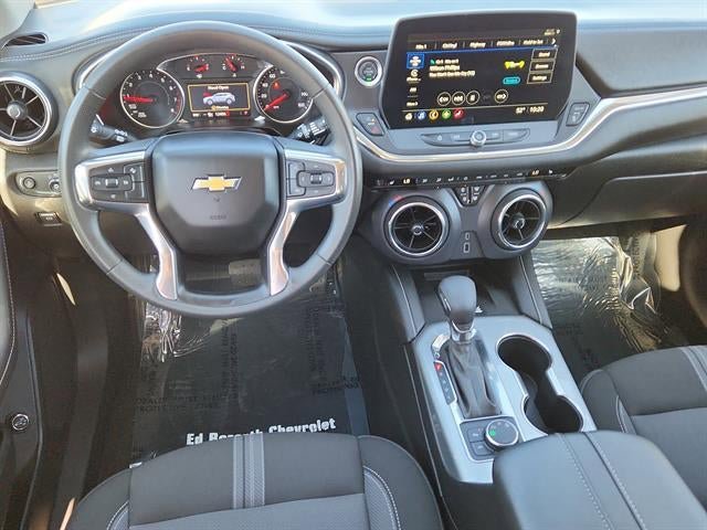 Used 2025 Chevrolet Blazer LT w/ Convenience Package AWD/4WD image 11
