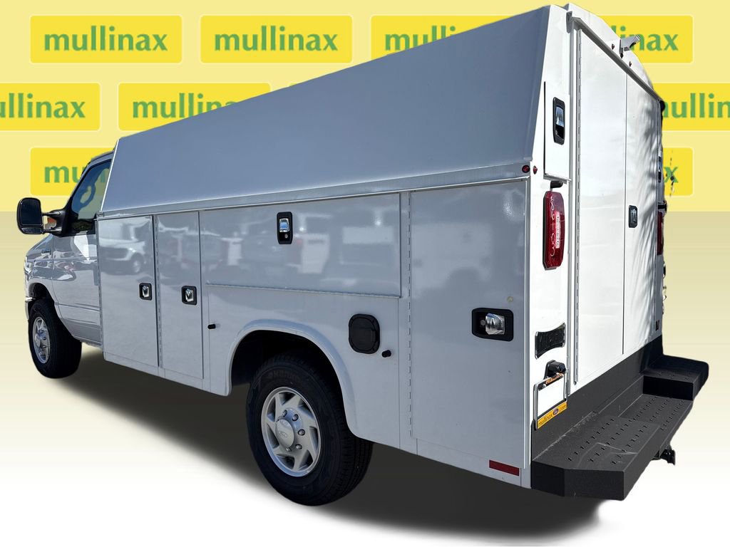New 2026 Ford E-350 and Econoline 350 Super Duty w/ Power Equipment Group image 4