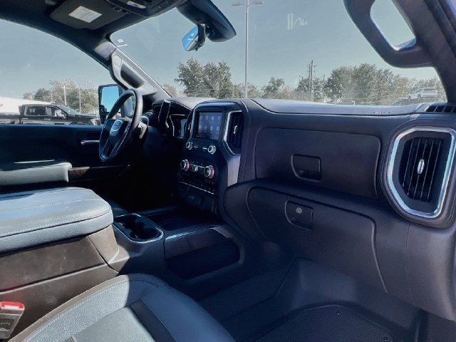 Used 2023 GMC Sierra 2500 Denali w/ Denali Ultimate Package AWD/4WD image 41