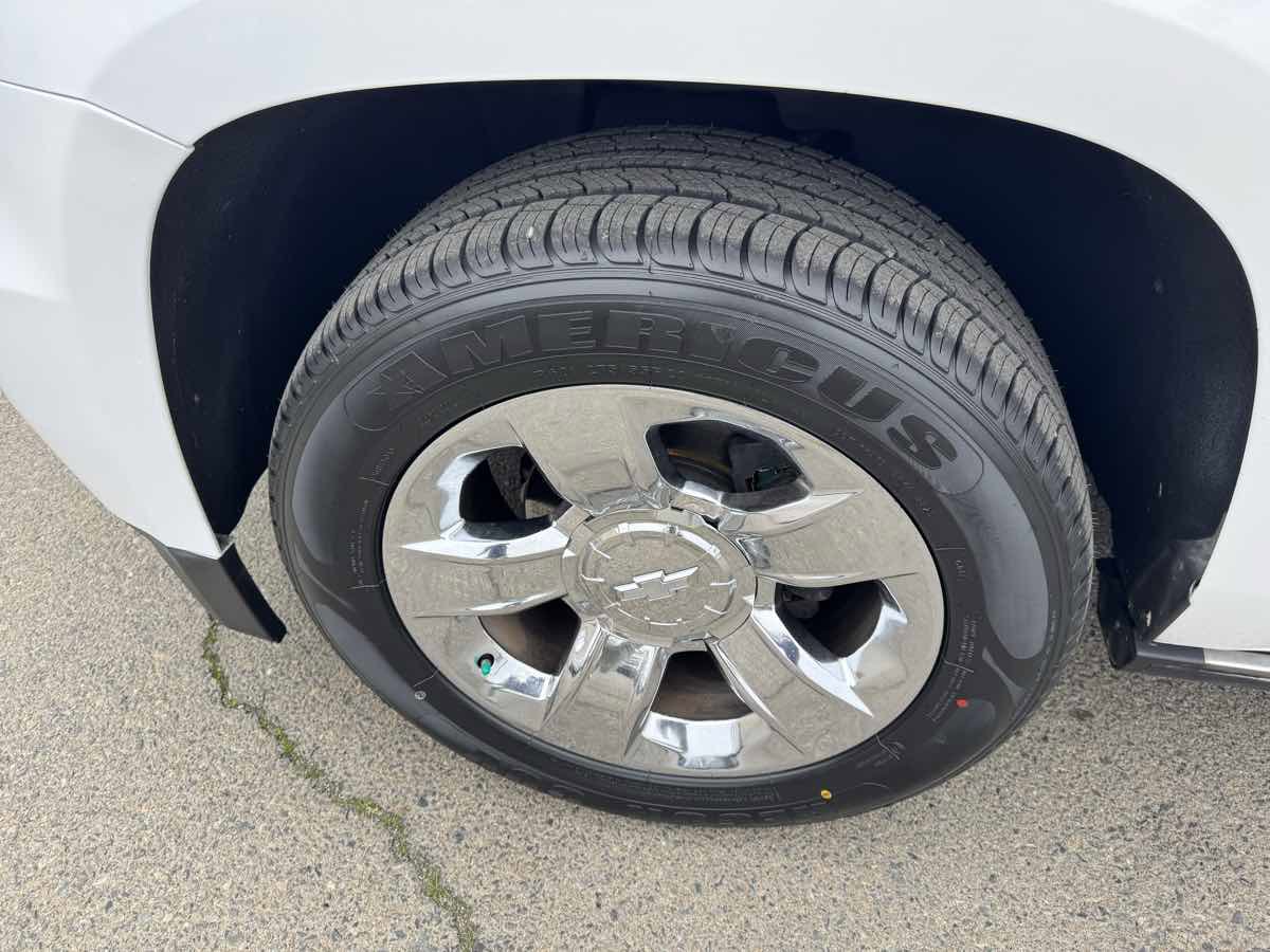 Used 2015 Chevrolet Tahoe LTZ image 41