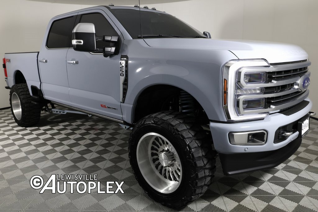 Used 2024 Ford F250 Limited w/ FX4 Off-Road Package image 3