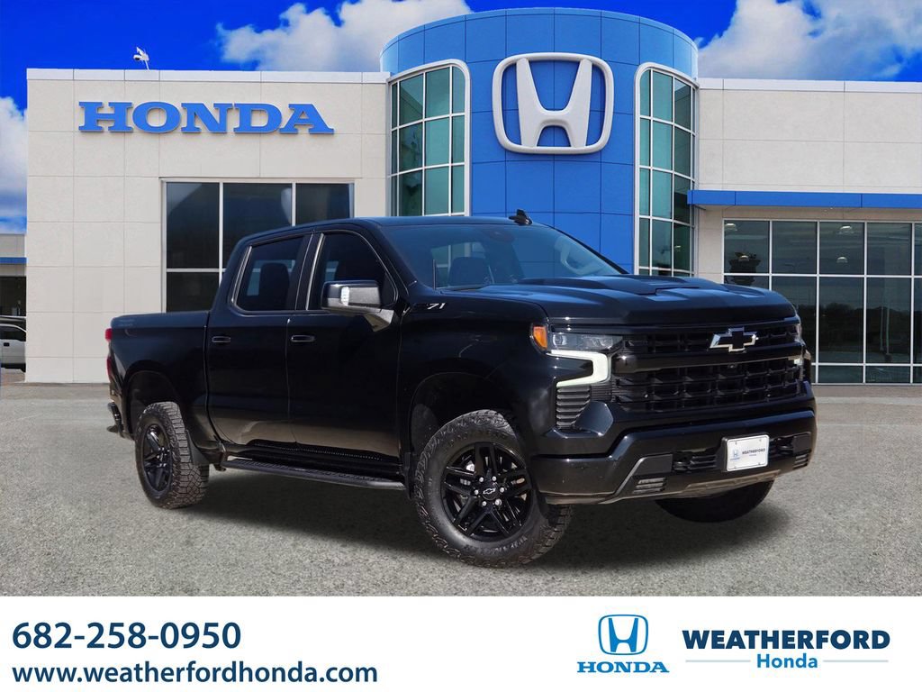 Used 2023 Chevrolet Silverado 1500 LT Trail Boss w/ LT Trail Boss Premium Package AWD/4WD image 1