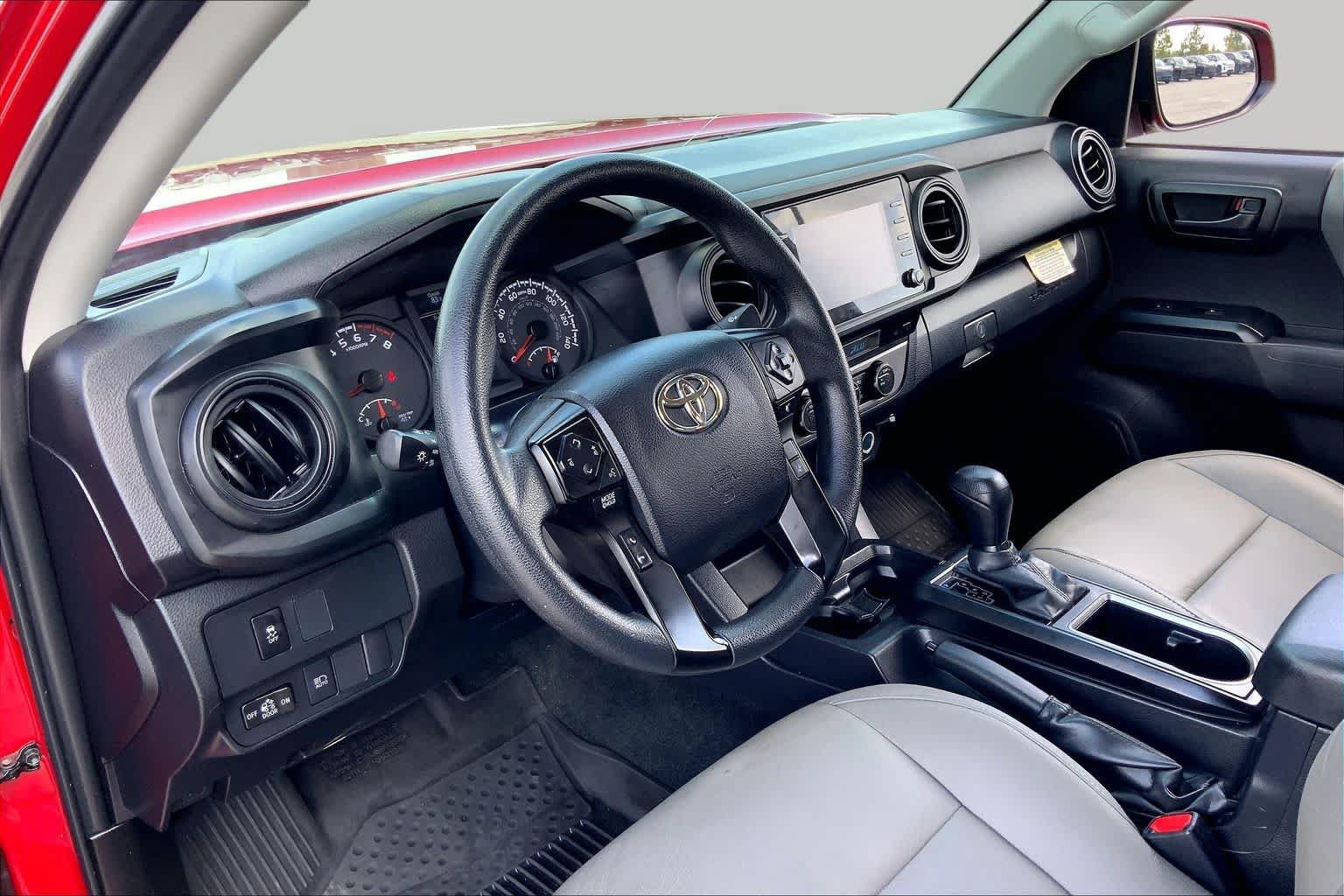 Used 2023 Toyota Tacoma SR AWD/4WD image 17