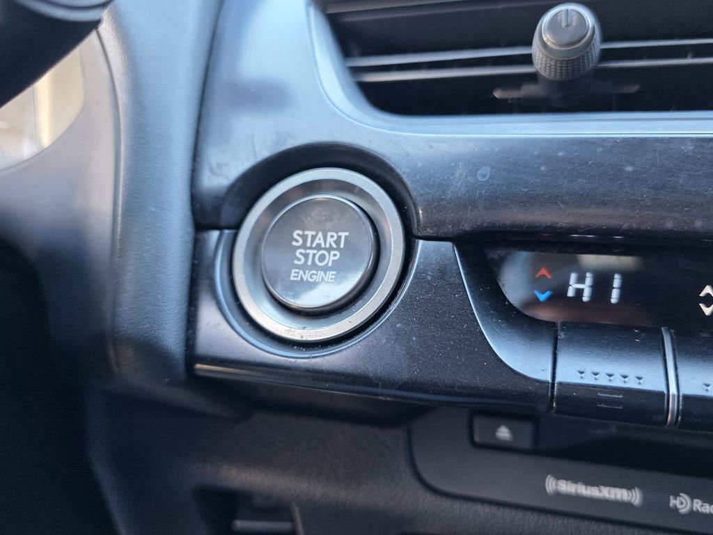 Used 2019 Lexus UX 200 w/ Premium Package image 23