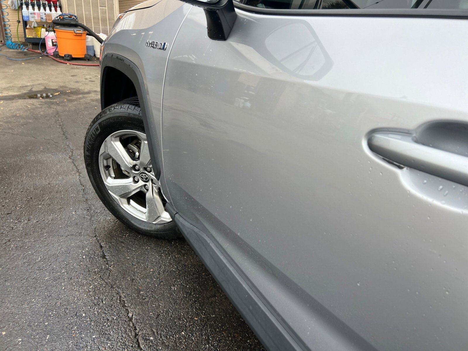 Used 2021 Toyota RAV4 XLE Premium image 30