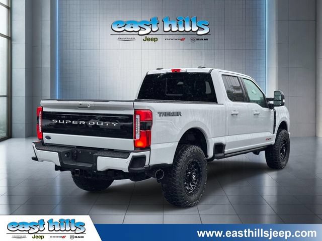 Used 2026 Ford F250 Platinum w/ Tremor Off-Road Package AWD/4WD image 2