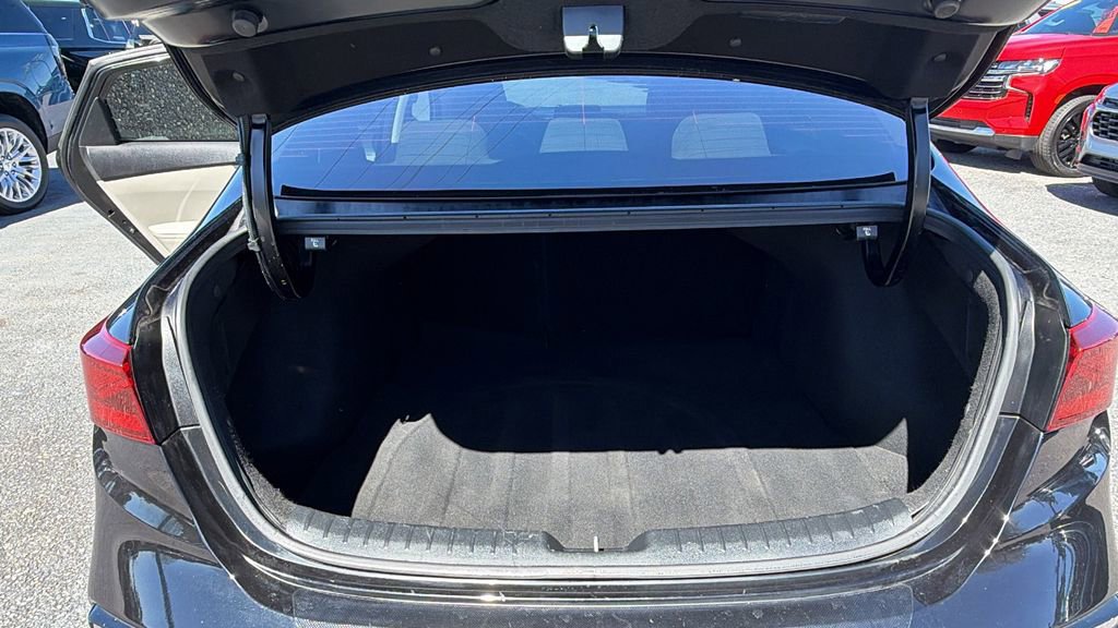 Used 2020 Kia Forte LXS image 10