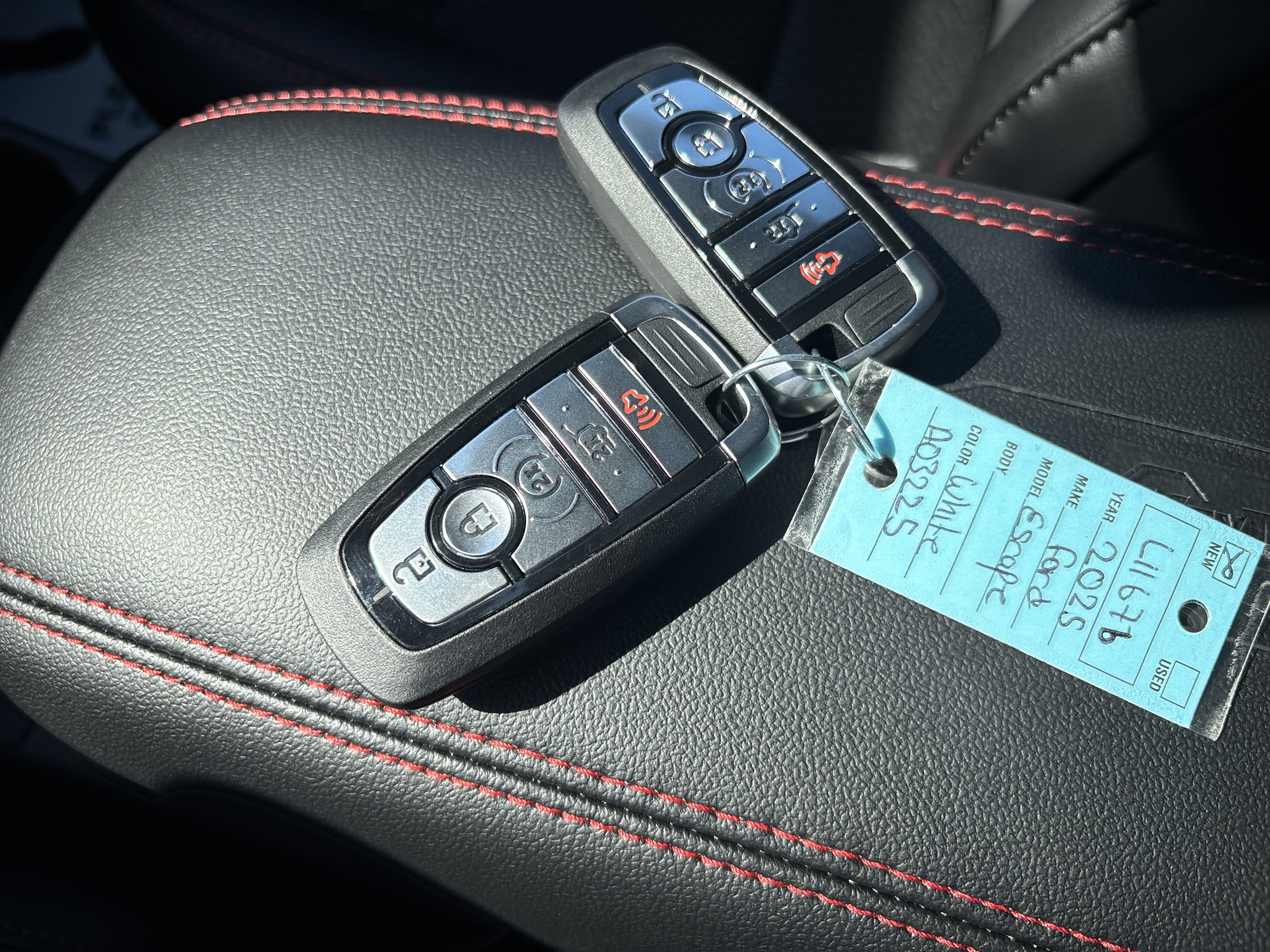 New 2026 Ford Escape ST-Line Select image 32