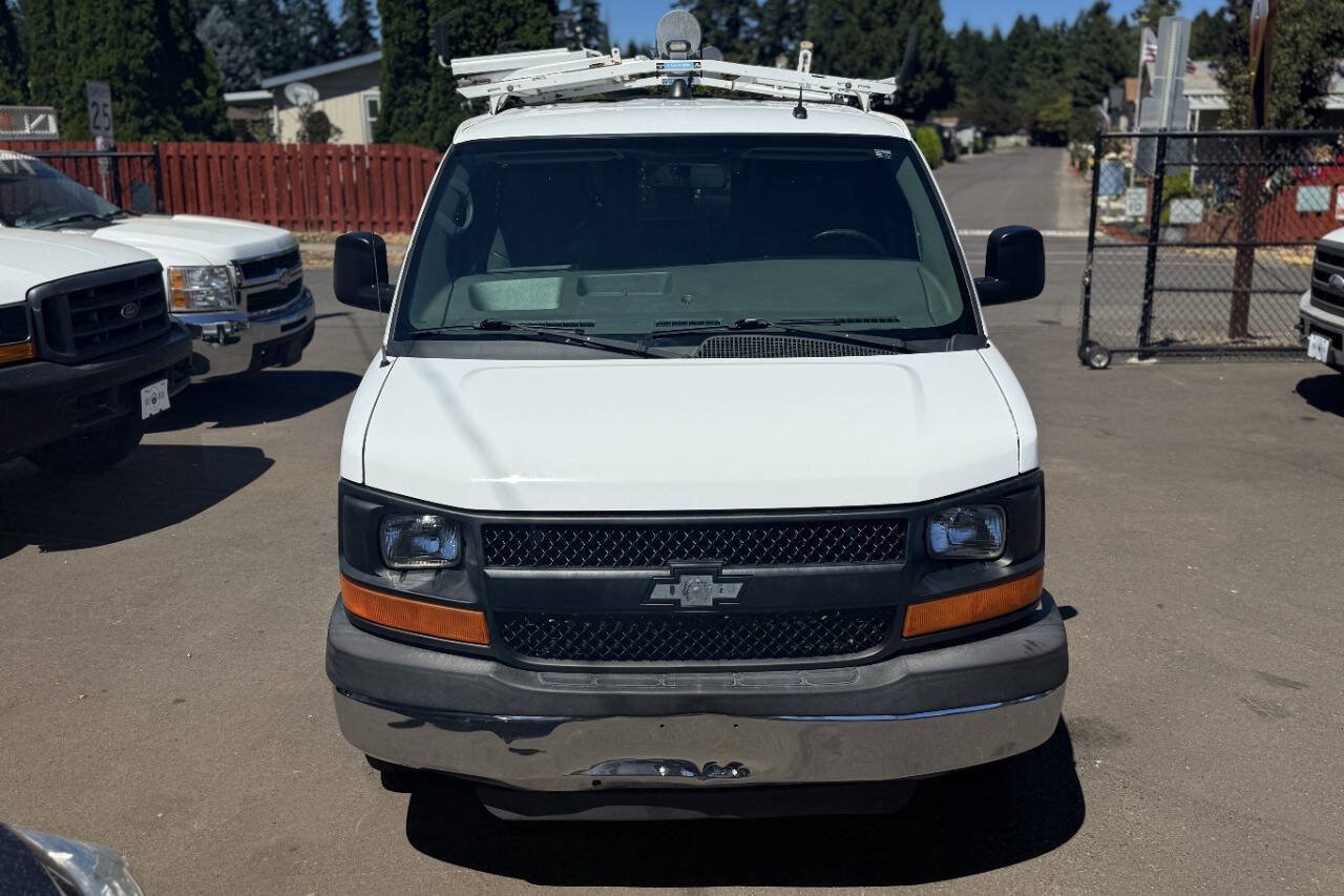 Used 2014 Chevrolet Express 2500 RWD image 6