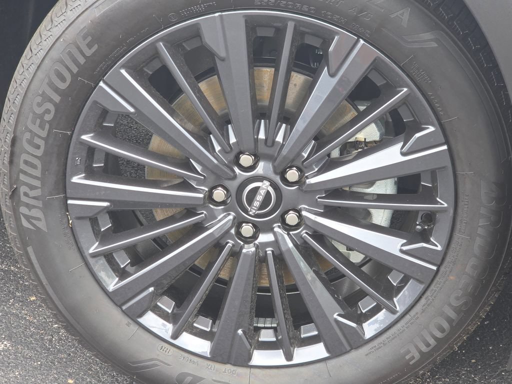 New 2026 Nissan Pathfinder SL w/ SL Premium Package AWD/4WD image 12