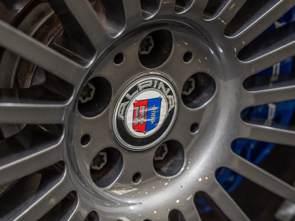 Used 2026 BMW ALPINA XB7 AWD/4WD image 8
