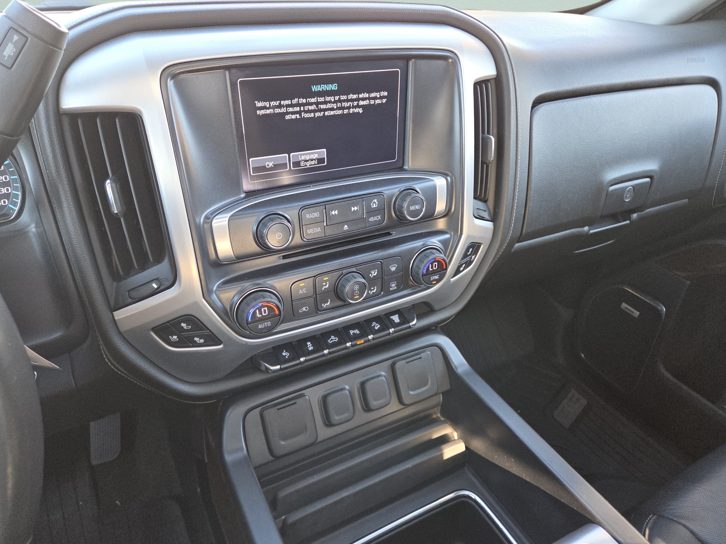 Used 2017 GMC Sierra 2500 SLT w/ Duramax Plus Package AWD/4WD image 36