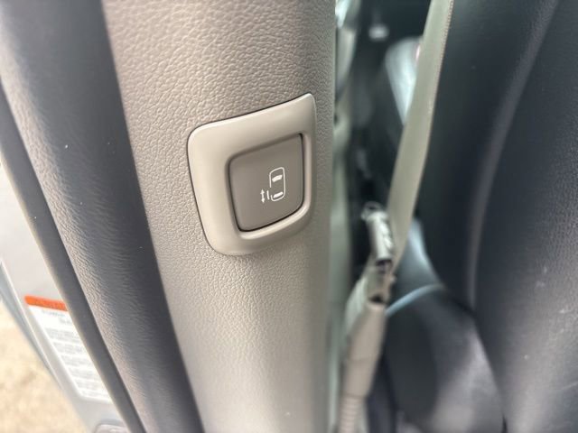 Used 2019 Kia Sedona EX image 31