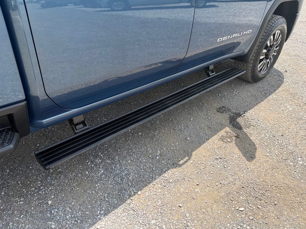 Used 2026 GMC Sierra 3500 Denali Ultimate AWD/4WD image 22