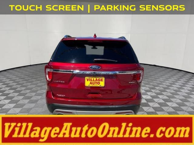 Used 2017 Ford Explorer Limited w/ Equipment Group 301A AWD/4WD image 3