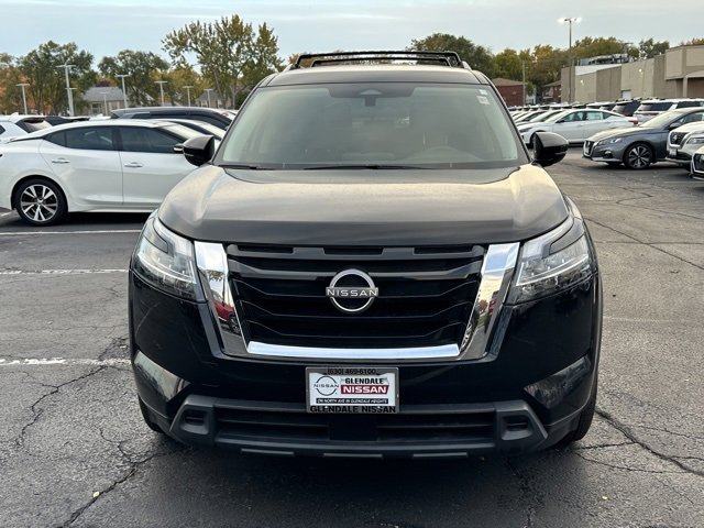 Used 2022 Nissan Pathfinder SV video 2