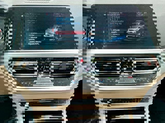 Used 2020 BMW 330i xDrive Sedan w/ Driving Assistance Package image 36