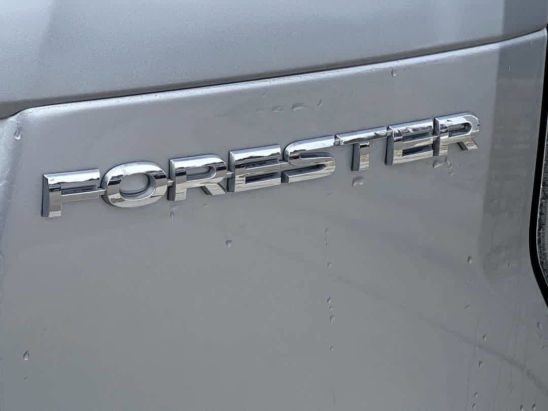 Used 2018 Subaru Forester 2.5i w/ Alloy Wheel Package AWD/4WD image 12