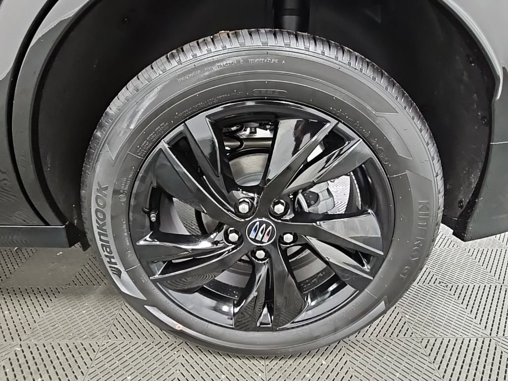 New 2026 Buick Encore GX Sport Touring w/ Advanced Technology Package FWD image 38