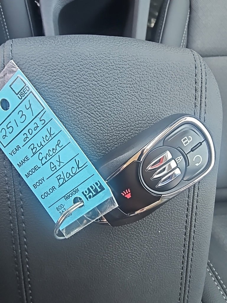 New 2025 Buick Encore GX Preferred image 25