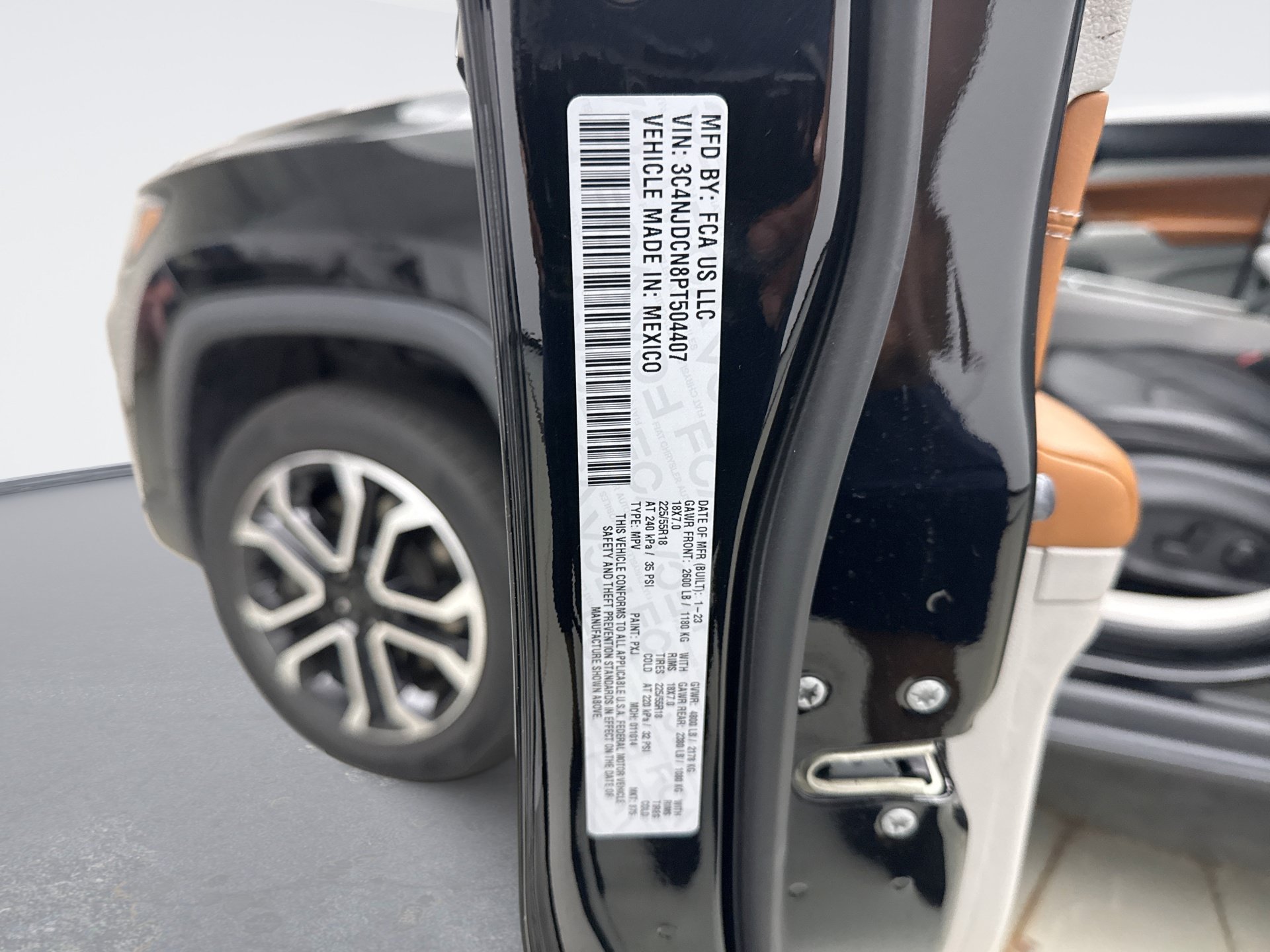 Used 2023 Jeep Compass Limited AWD/4WD image 19