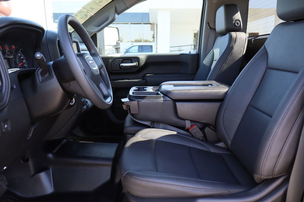 Used 2024 GMC Sierra 2500 Pro w/ Convenience Package image 21