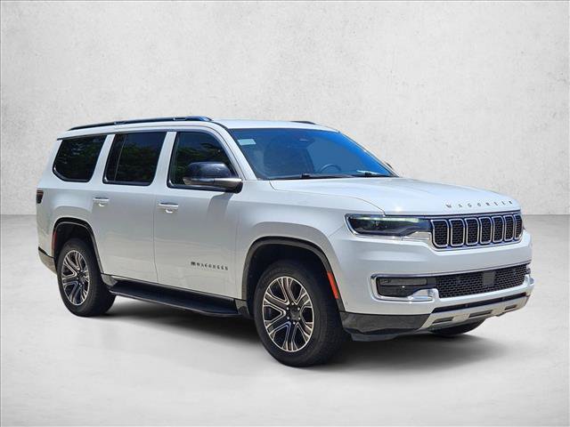 Used 2024 Jeep Wagoneer Series II w/ Flexible Seating Group RWD image 3