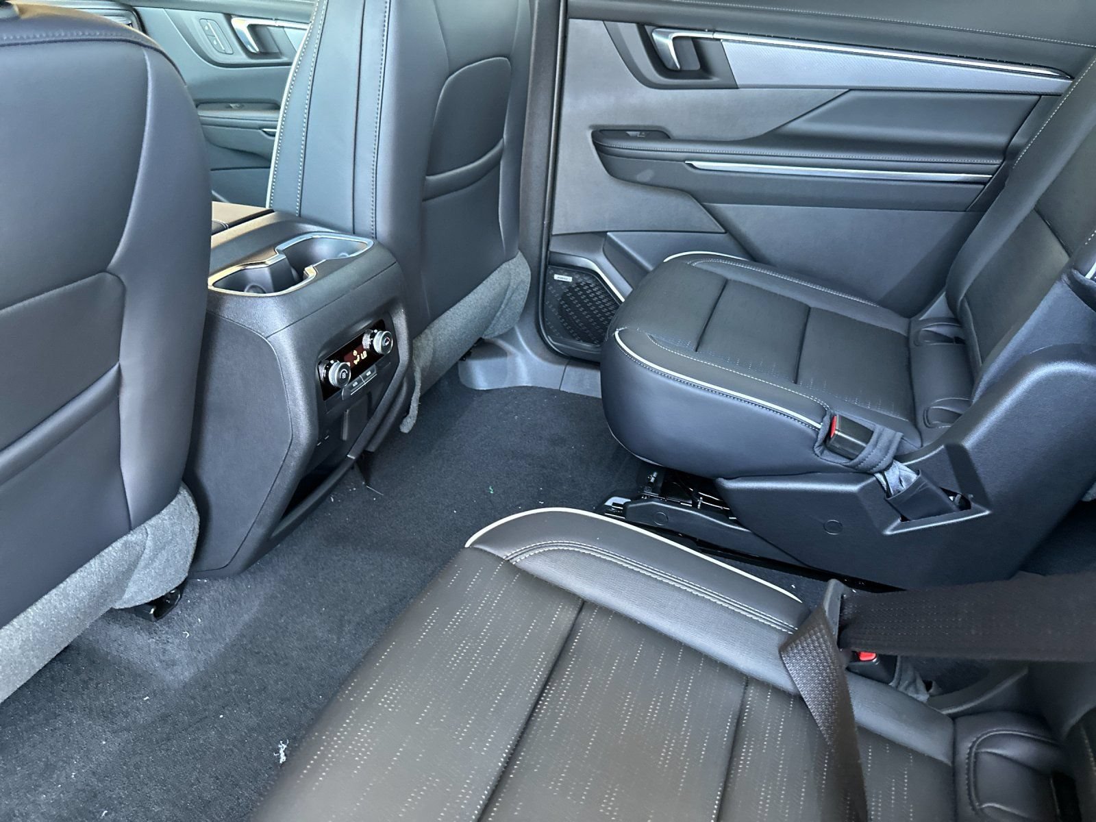 New 2026 Buick Enclave Sport Touring w/ Power Package FWD image 12