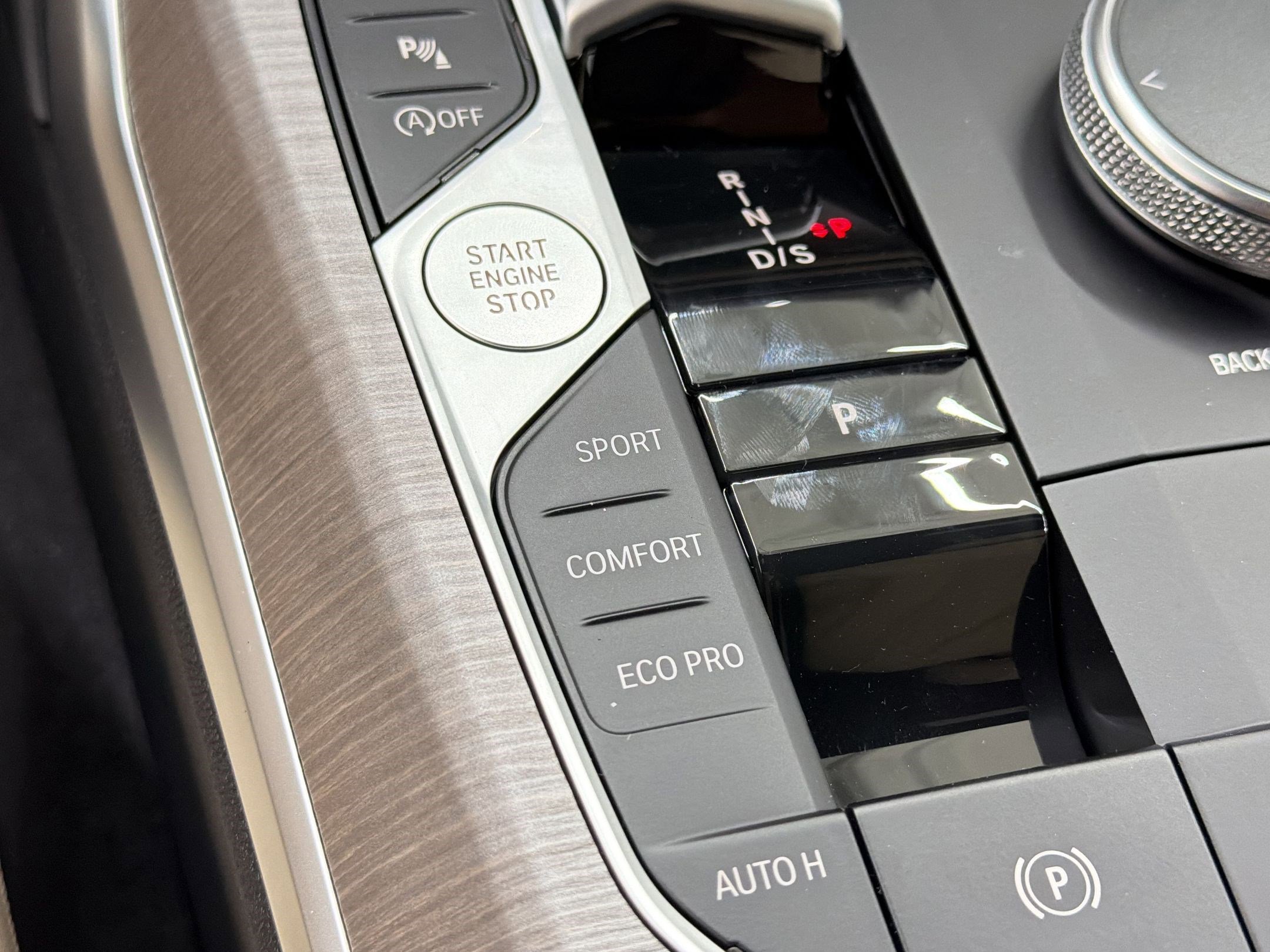 New 2026 BMW 330i Sedan RWD image 21