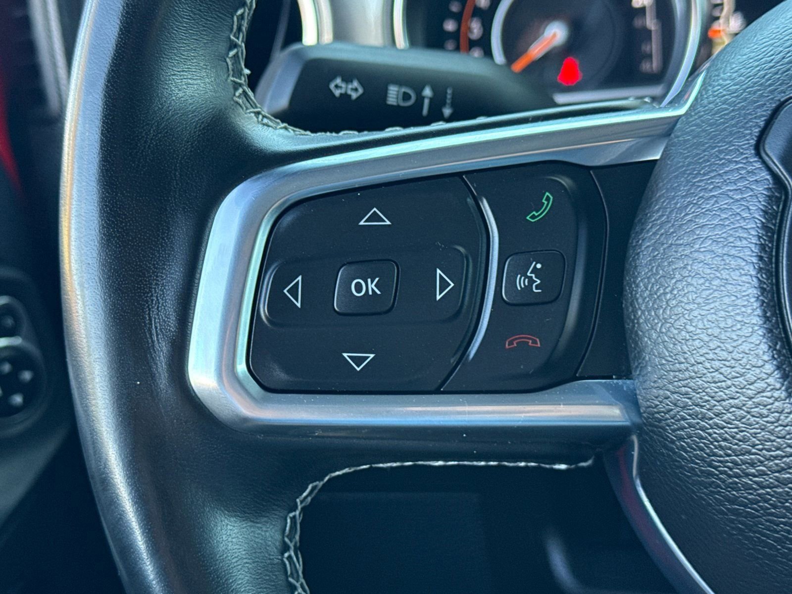 Used 2023 Jeep Wrangler Sahara w/ Cold Weather Group image 27