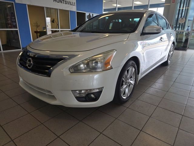 Used 2014 Nissan Altima 2.5 SL w/ Technology Package image 4