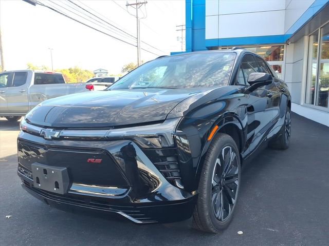 New 2026 Chevrolet Blazer EV RS image 3