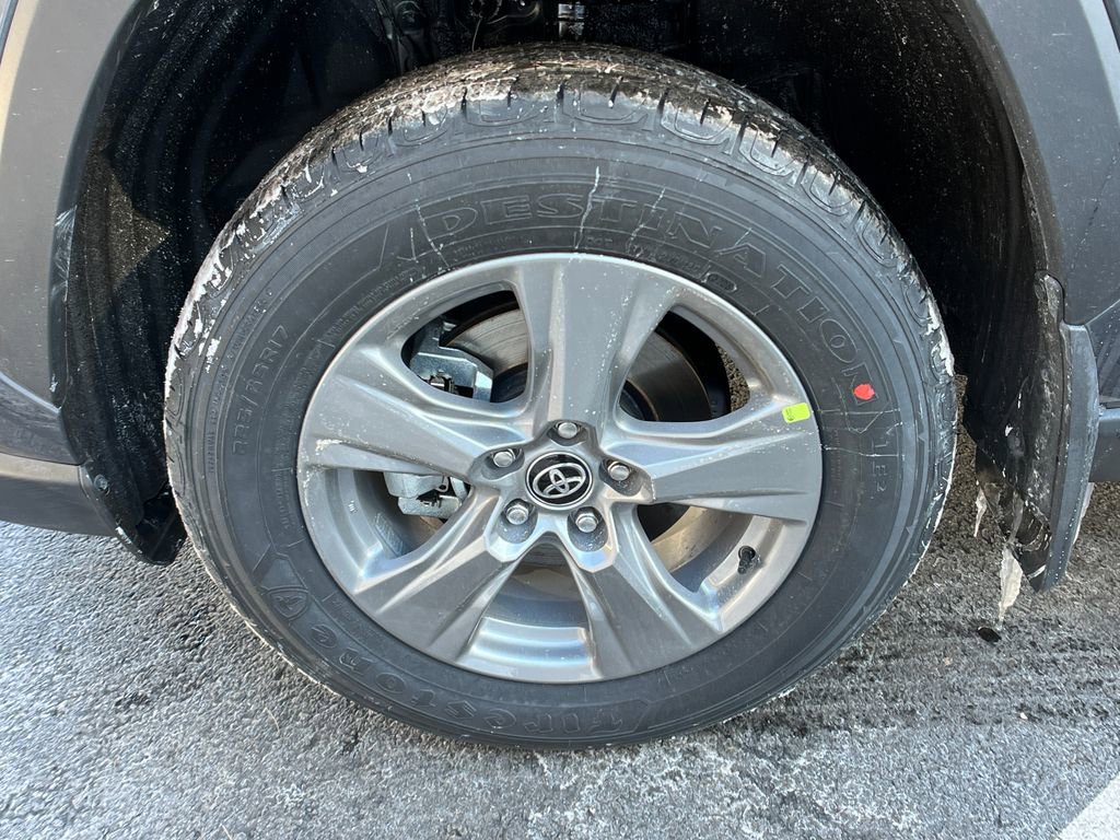 New 2025 Toyota RAV4 XLE w/ Convenience Package image 25
