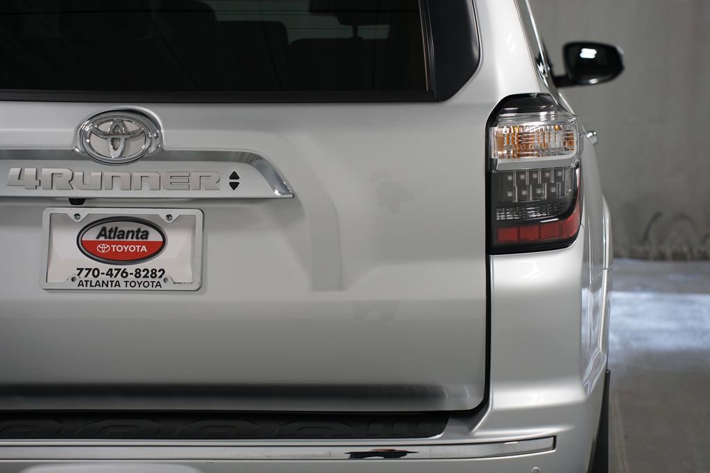 Used 2023 Toyota 4Runner Limited image 10
