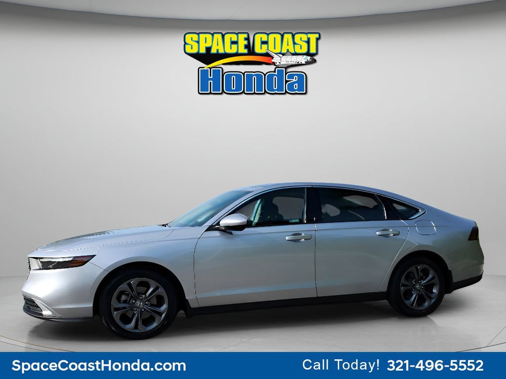 Certified 2023 Honda Accord EX image 5