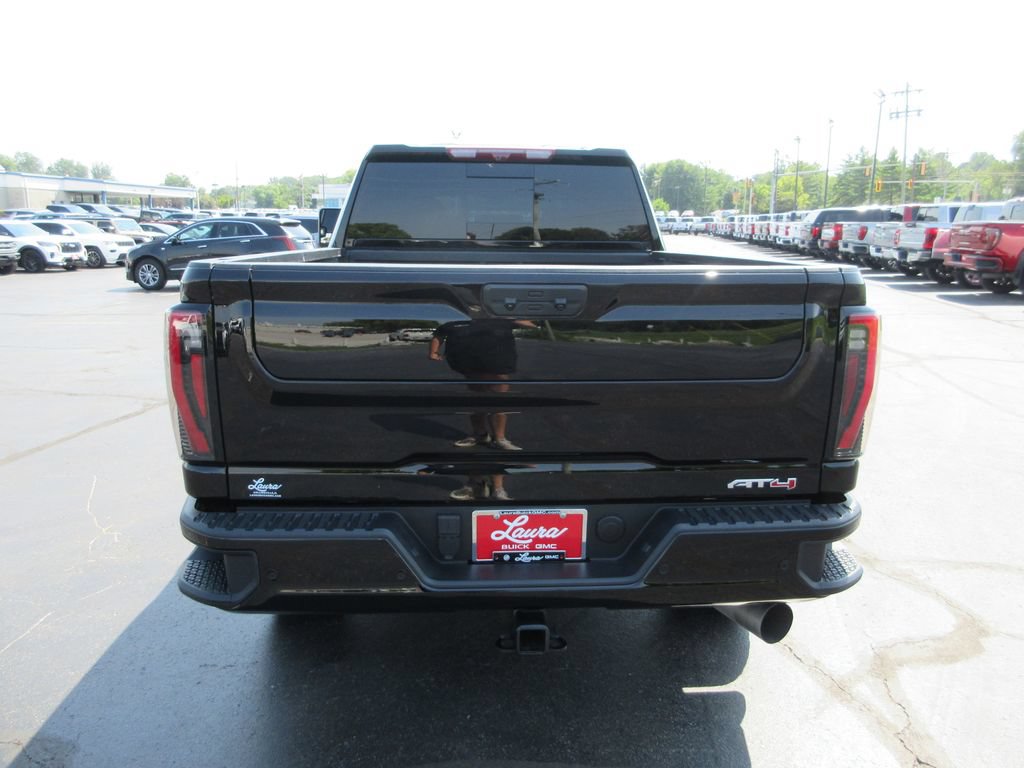 Certified 2025 GMC Sierra 2500 AT4 w/ AT4 Premium Plus Package AWD/4WD image 7
