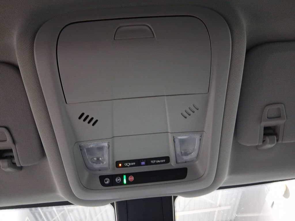 Used 2024 GMC Terrain SLE w/ Driver Convenience Package AWD/4WD image 22