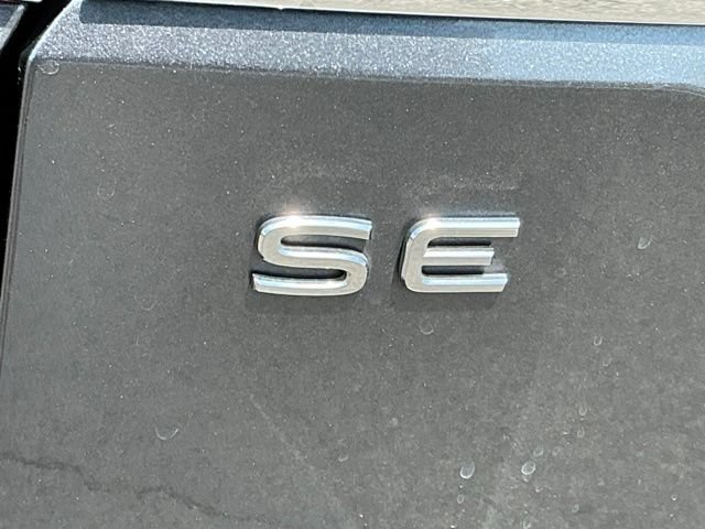 Used 2025 Volkswagen Atlas SE AWD/4WD image 10