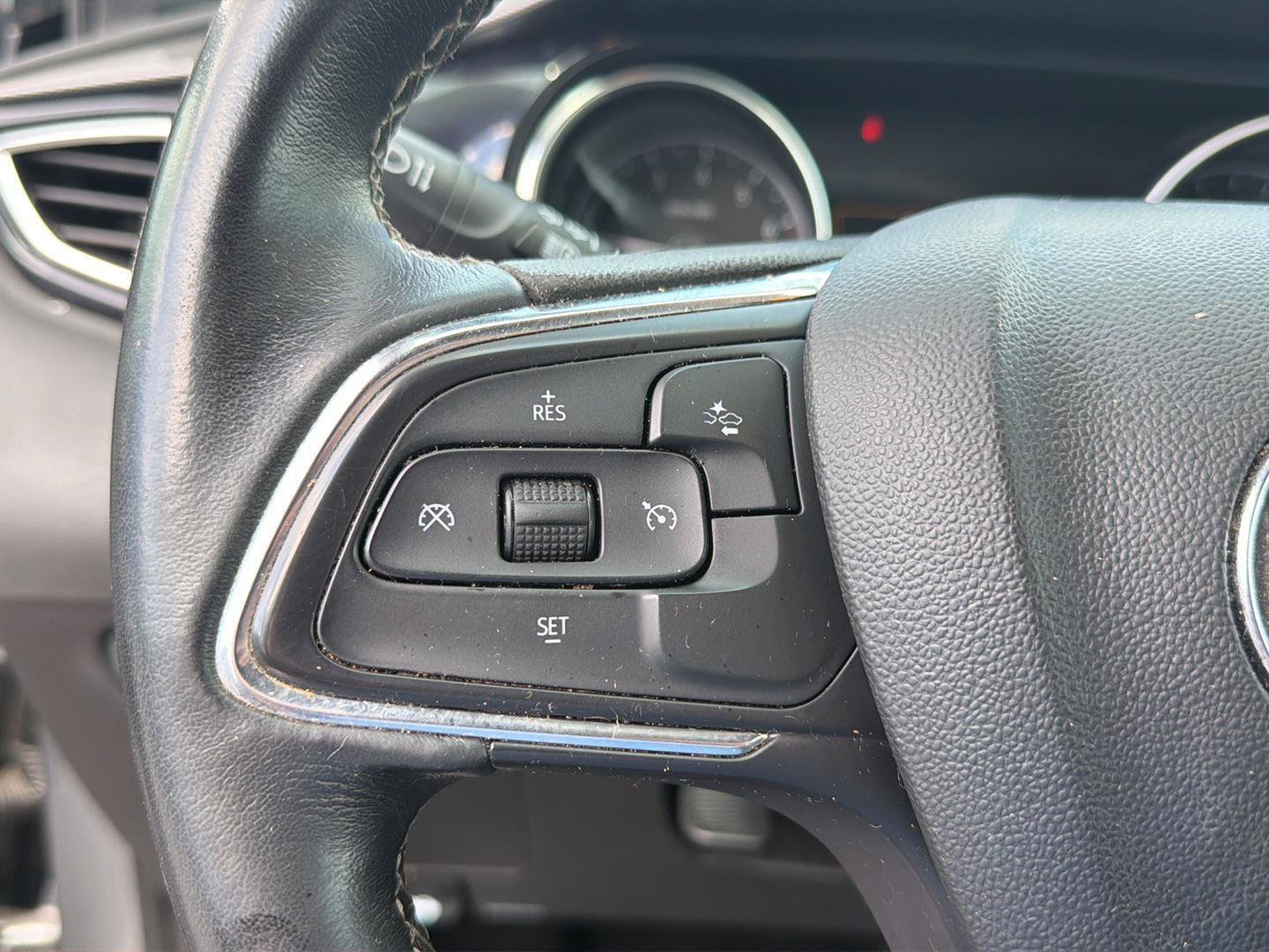 Used 2023 Buick Encore GX Select FWD image 20