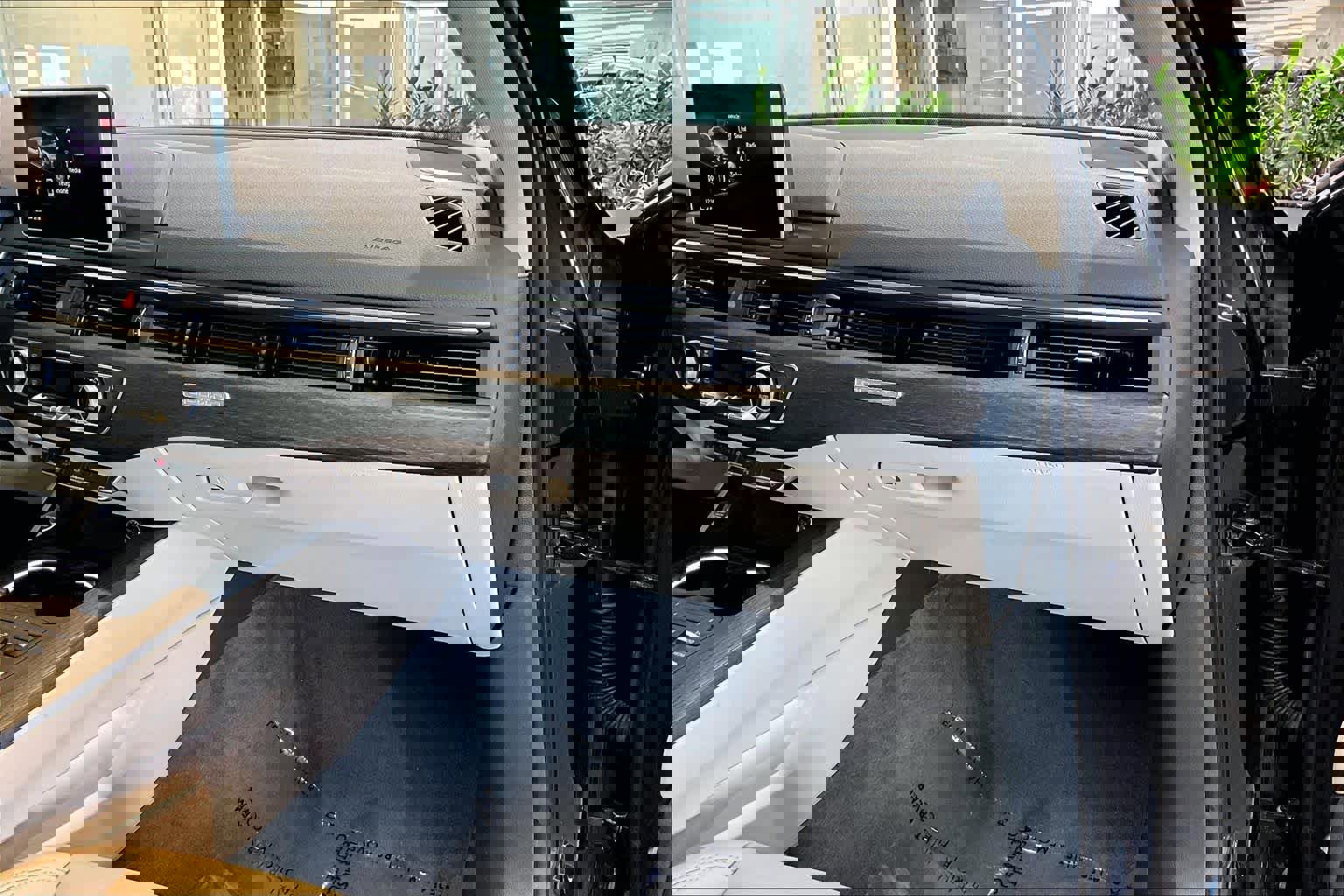 Used 2017 Audi A4 2.0T Premium Plus w/ Premium Plus Package image 19